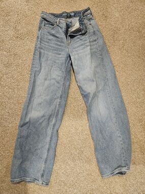 Old Navy Extra High Rise Sky-Hi Wide Leg Jeans